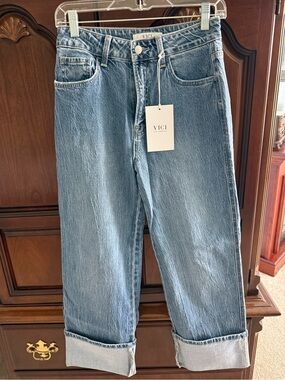 VICI Jeans -  Light Blue Relaxed Straight Jeans Brand New Size 26